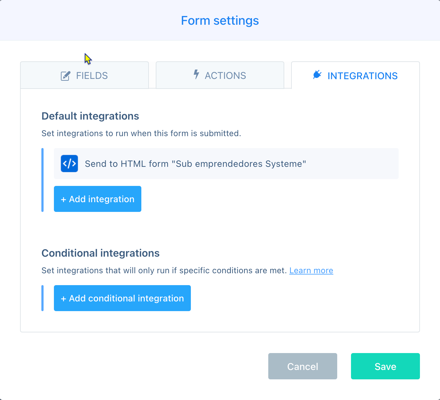 En Default Integrations, elige HTML y el formulario que tenías configurado del paso anterior.